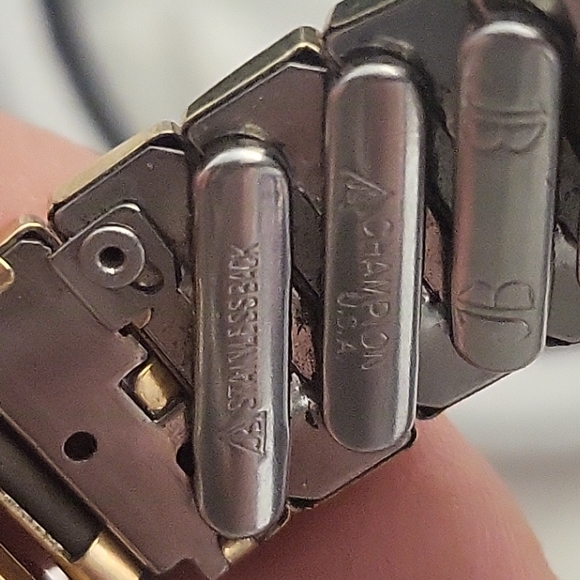 Gruen Women's Gold-Tone Watch - Picture 4 of 5